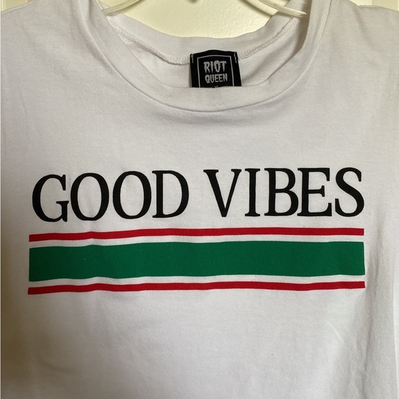 NWT Womens plus size crop top Good Vibes Gucci colors size XL - Picture 3 of 5
